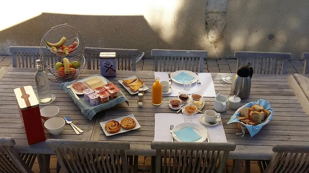 Bed and Breakfast Domaine Gajolles Bonas Francja